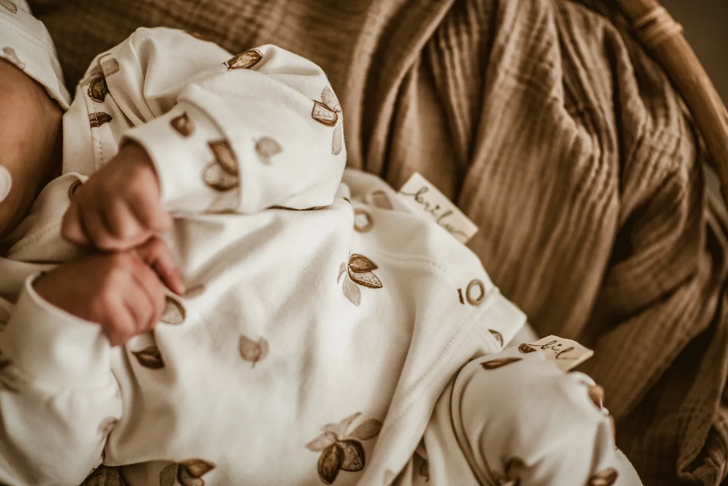 Kuscheldecke, Körperteil, Finger, Hand, Person