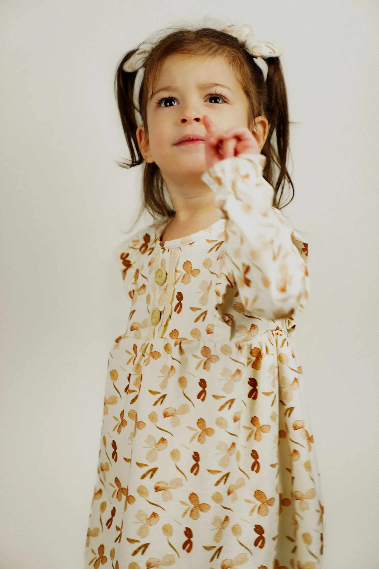 Finger, Langarm, Photographie, Portrait, Kleid